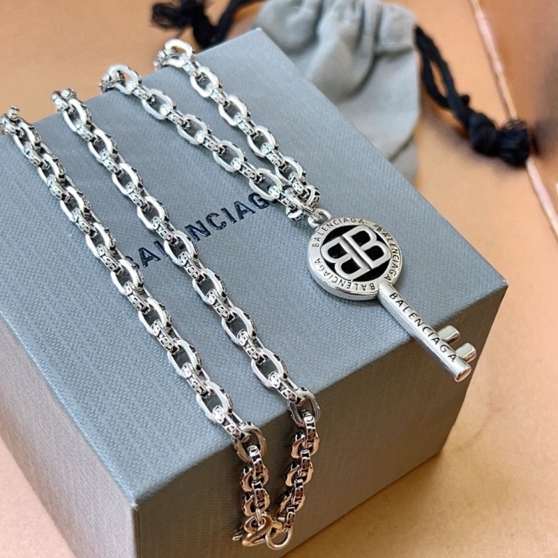 Ba1en*iaga necklaces